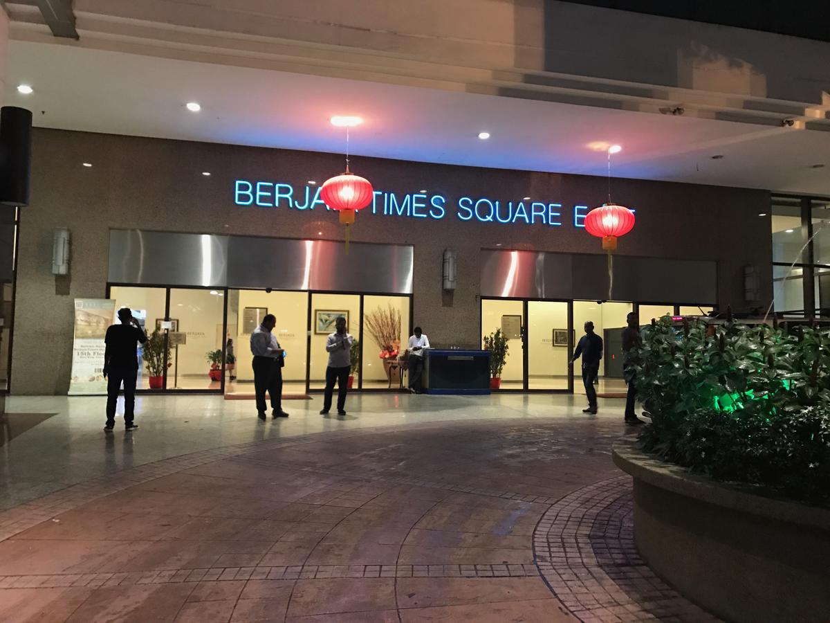 Times Square Bukit Bingtang At Kuala Lumpur Lejlighed Eksteriør billede